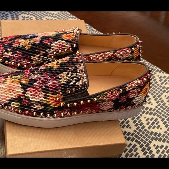 Louboutin Women’s Pik Boat Flats - Picture 6 of 8